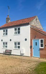 001 Apple Tree Cottage Bircham Newton Norfolk