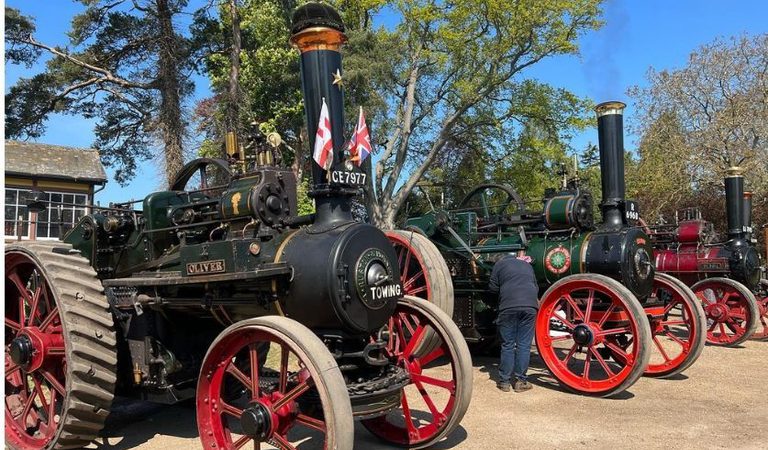 001 bressingham steam and gardens