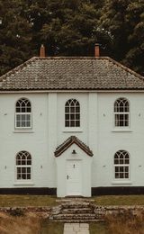 001 estate cottage worstead estate