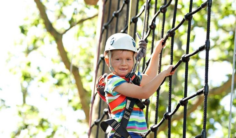 001 hilltop outdoor centre