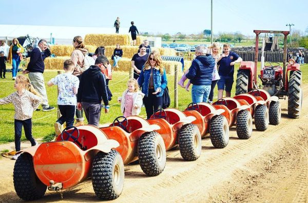 001 hirstys family fun park hemsby norfolk