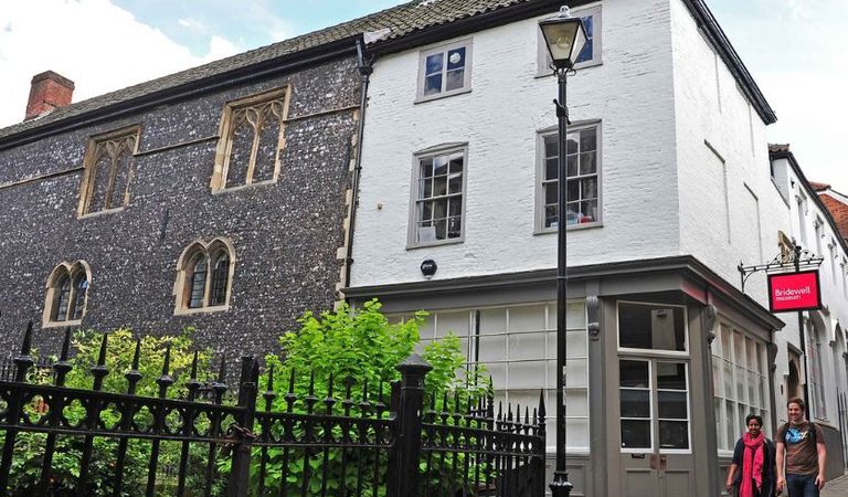 001 museum of norwich at the bridewell museum