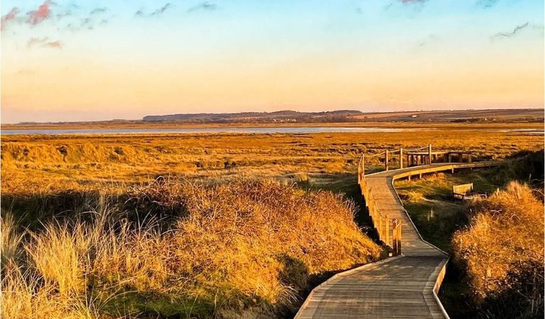 001 norfolk coast path camping glamping with myminibreak holme next the sea norfolk