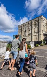 001 norwich castle museum and art gallery
