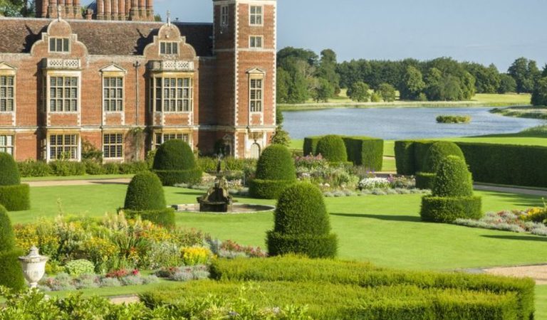 001 nt blickling estate blickling norfolk