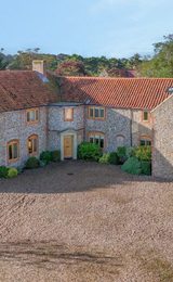 001 sowerbys holiday cottages burnham market norfolk