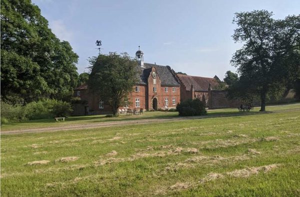 001 spixworth hall cottages