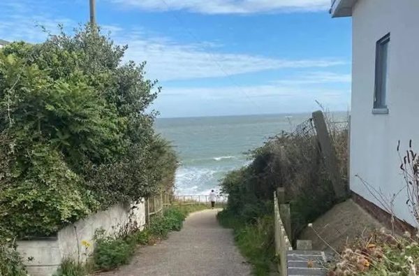 001 sunrise holiday chalet