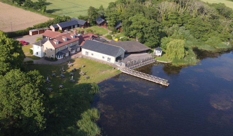 001 the boathouse ormesby