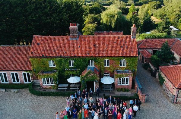 001 the brisley bell pub