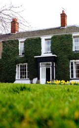 001 the grove cromer