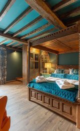 001 the ironmongers aylsham