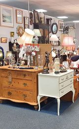 001 the warehouse antiques and collectables