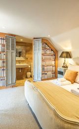 001 the wiveton bell