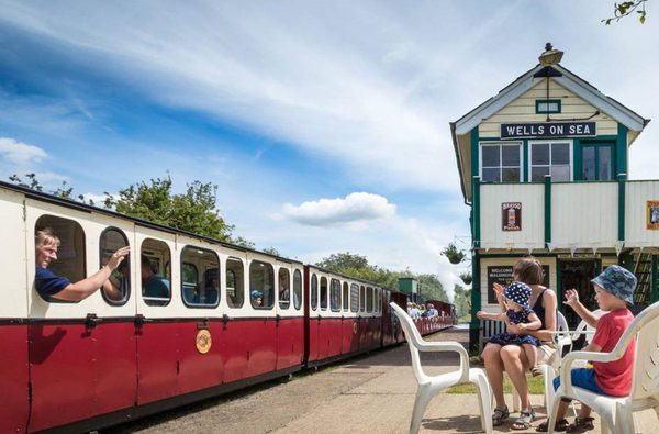 001 wells walsingham light railway resize