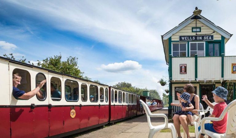 001 wells walsingham light railway resize