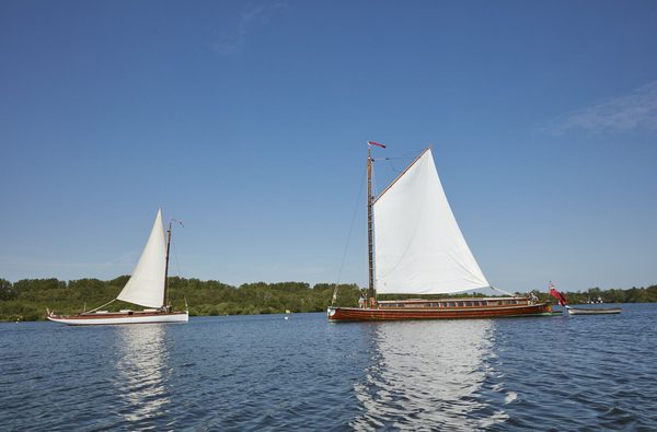 001 wherry yacht charter