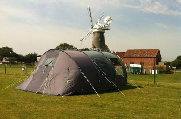 002 bircham windmill caravan and campsites