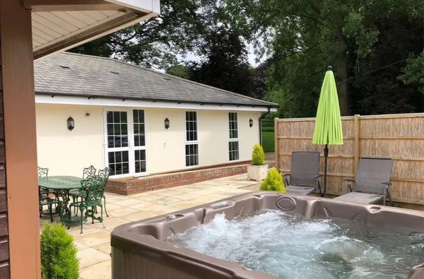 002 lavender lodge south raynham norfolk