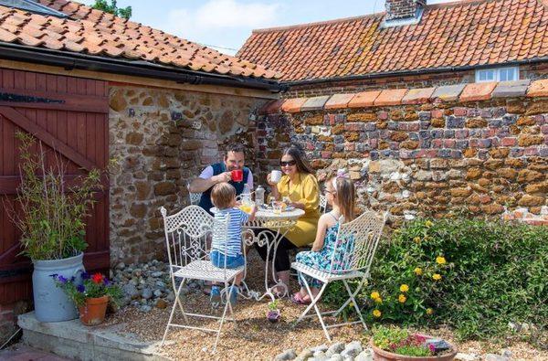 002 norfolk accommodation with myminibreak heacham norfolk