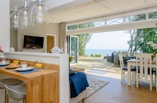 002 simply sea views suffolk