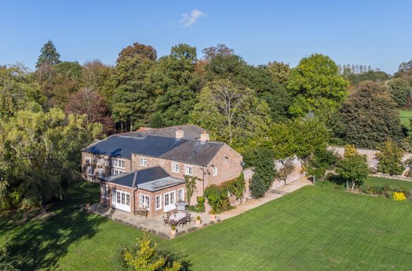 002 watatunga safari stays