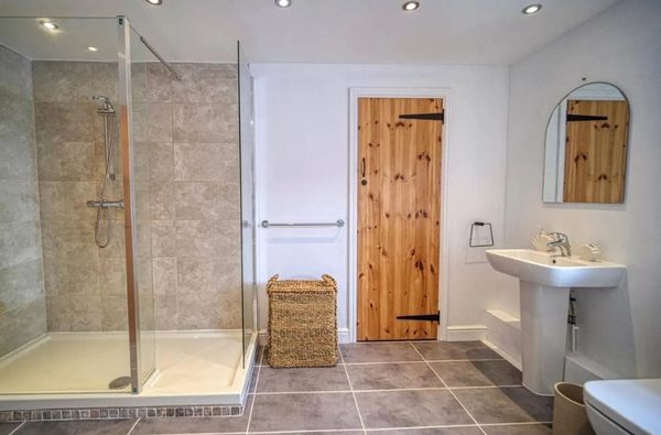 003 rise and shine cottage cromer norfolk