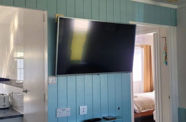 004 sunrise holiday chalet