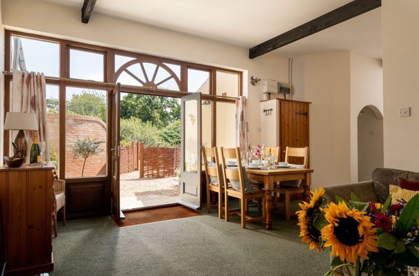 005 tunstead cottages