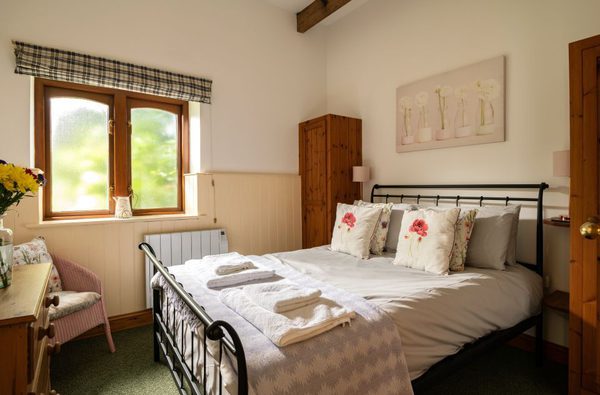 007 tunstead cottages