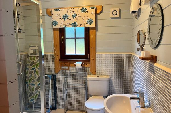 008 cedar springs heacham