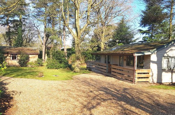 008 new weybourne forest lodges