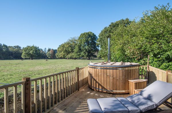 008 watatunga safari stays