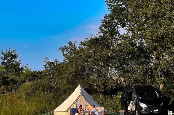 009 north norfolk camping glamping with myminibreak holt norfolk