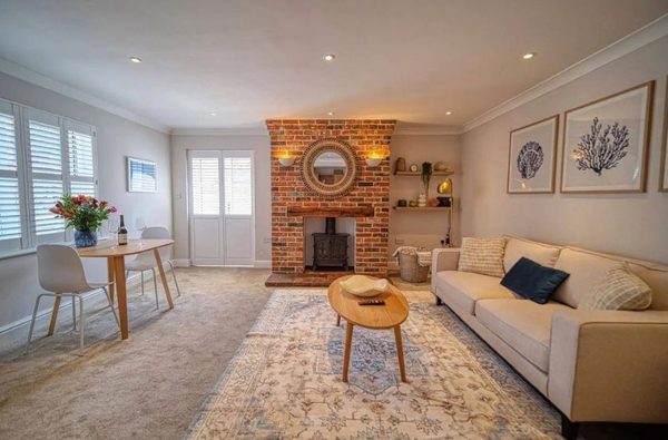 009 rise and shine cottage cromer norfolk