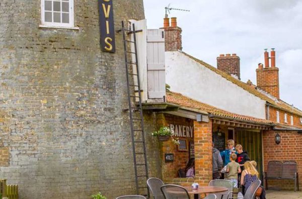 010 bircham windmill caravan and campsites