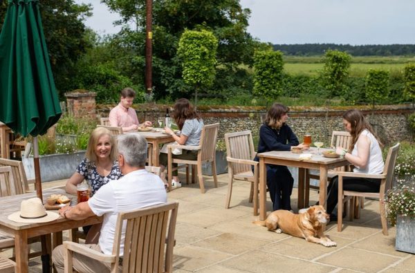 011 the victoria inn holkham