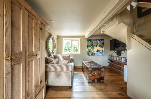 014 the wiveton bell