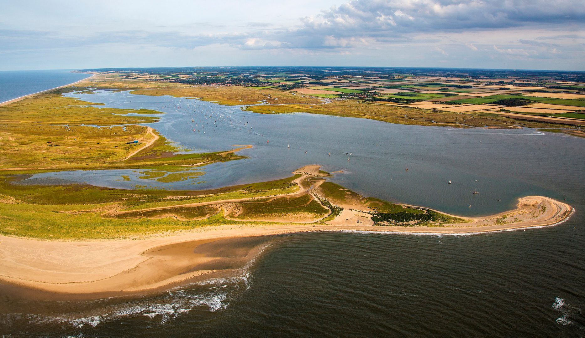 1920 1080 Blakeney Point Nature Reserve spit 2