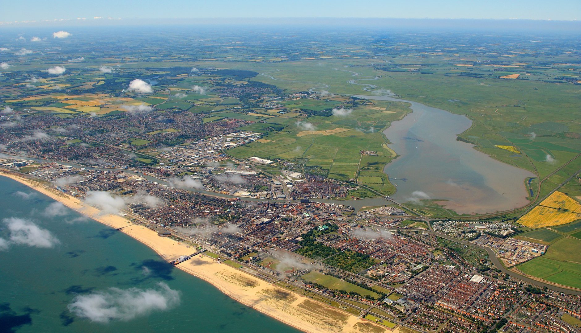 1920 1080 Great Yarmouth beach and Breydon Water 2 Mike Page