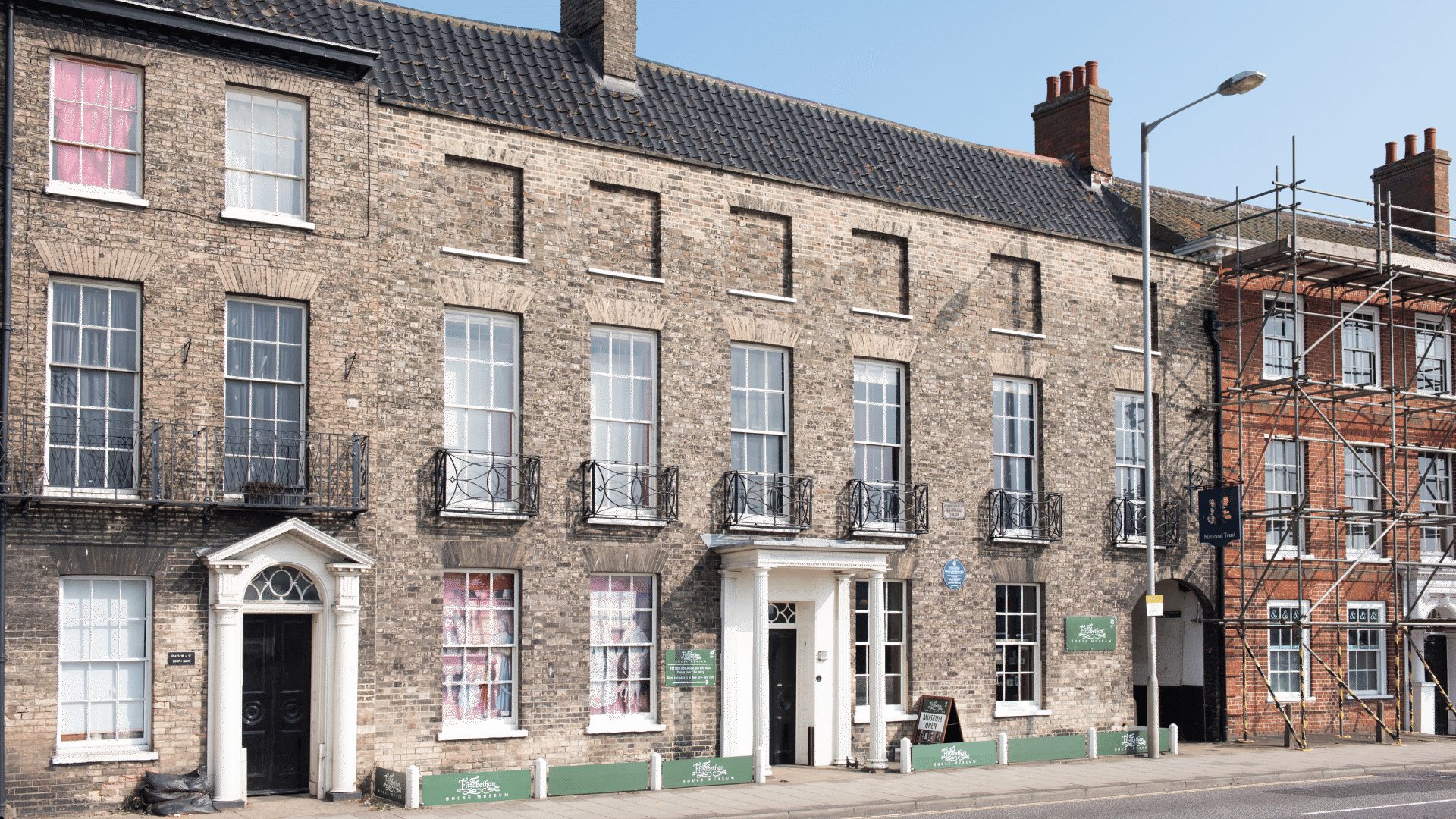 1920 1080 Great Yarmouth Elizabethan House 2