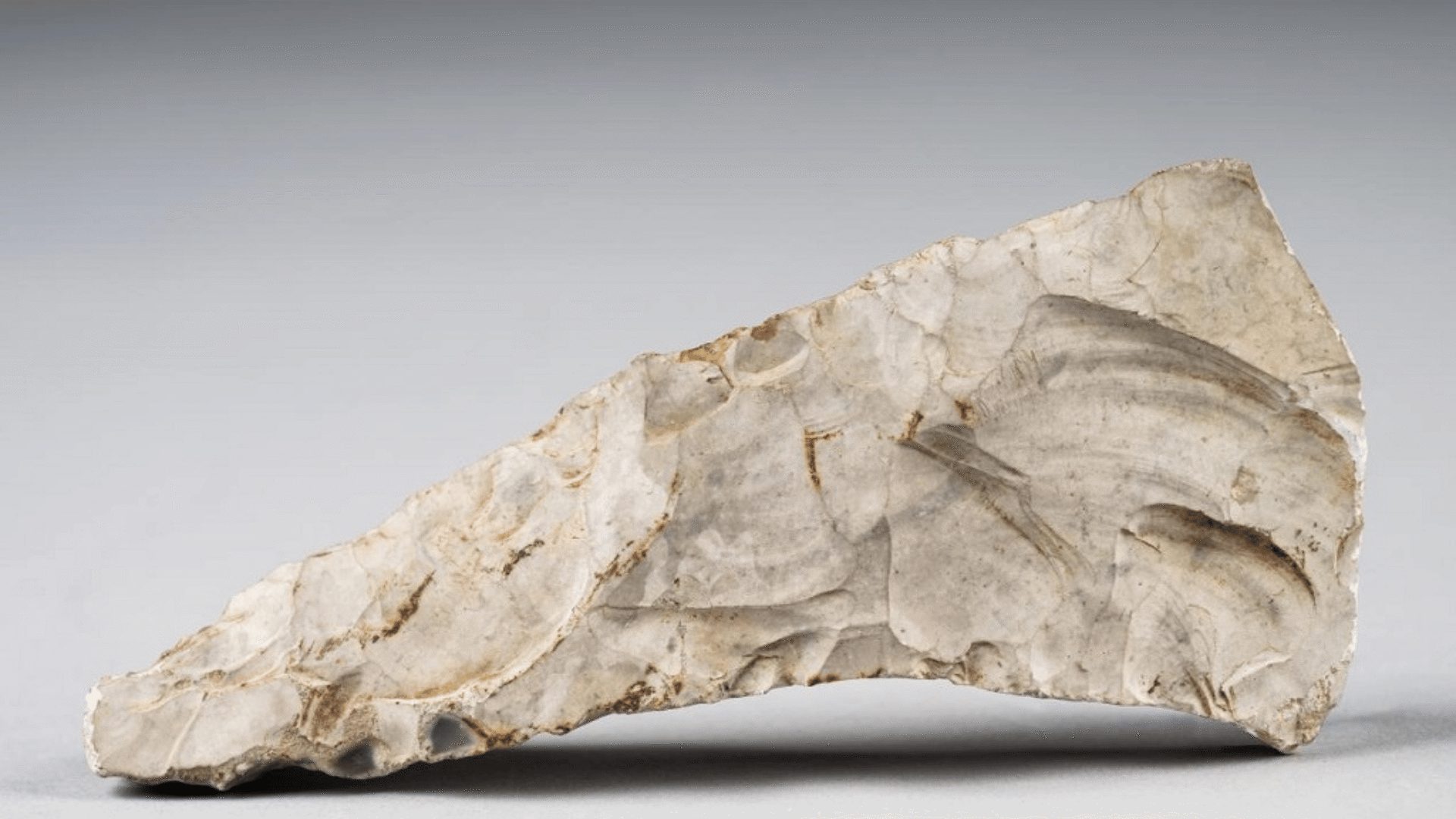 1920 1080 Grimes graves flint