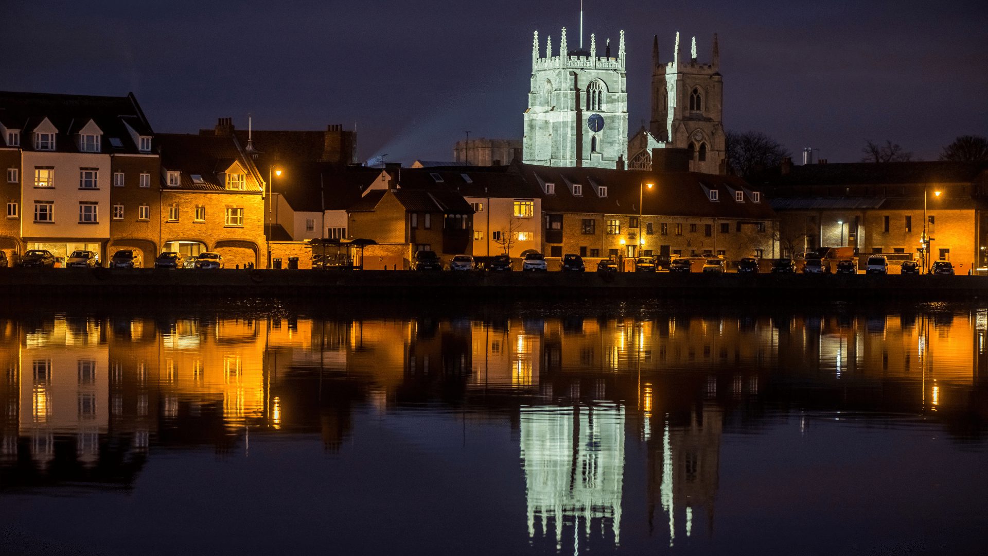 1920 1080 Kings Lynn Minster waterfront night West Norfolk