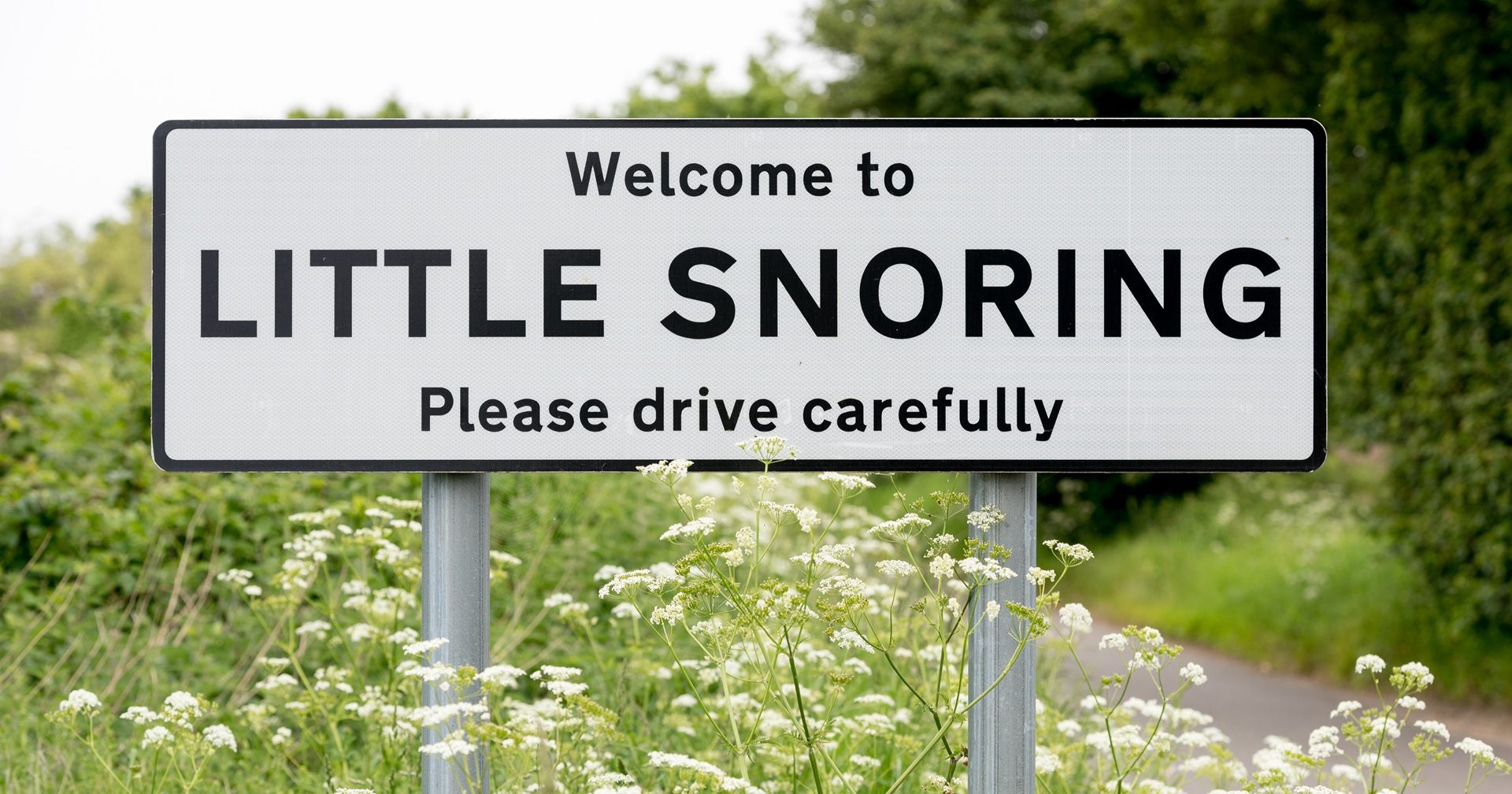 1920 900 Little Snoring