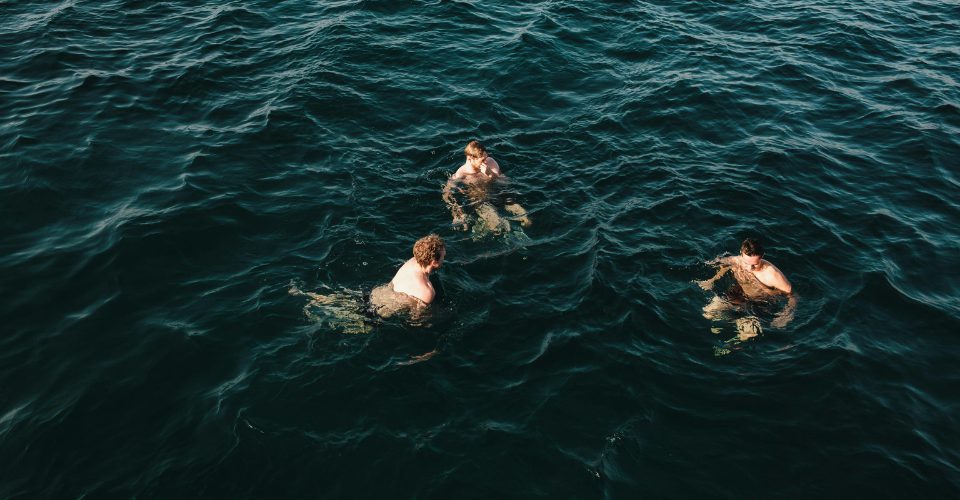 Health Wellness Sea Swimming 960px w x 640px h